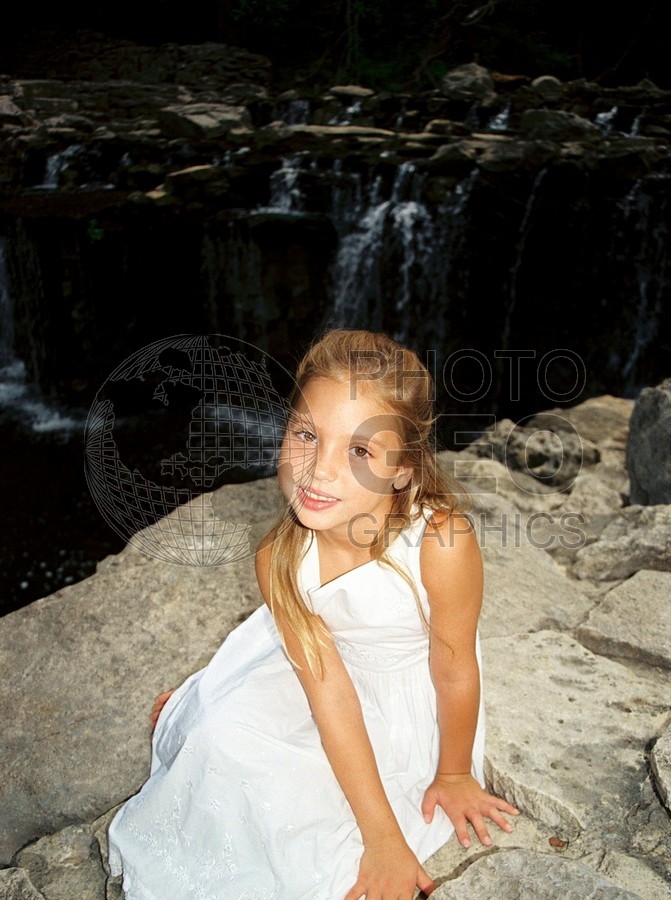 5274 Girl in White Dress