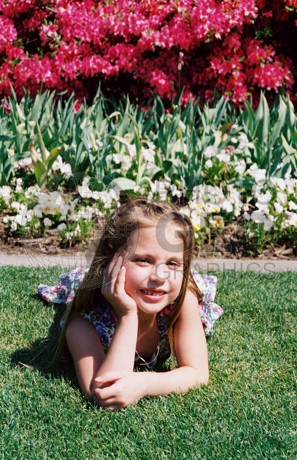5280 Girl with Spring Flowers