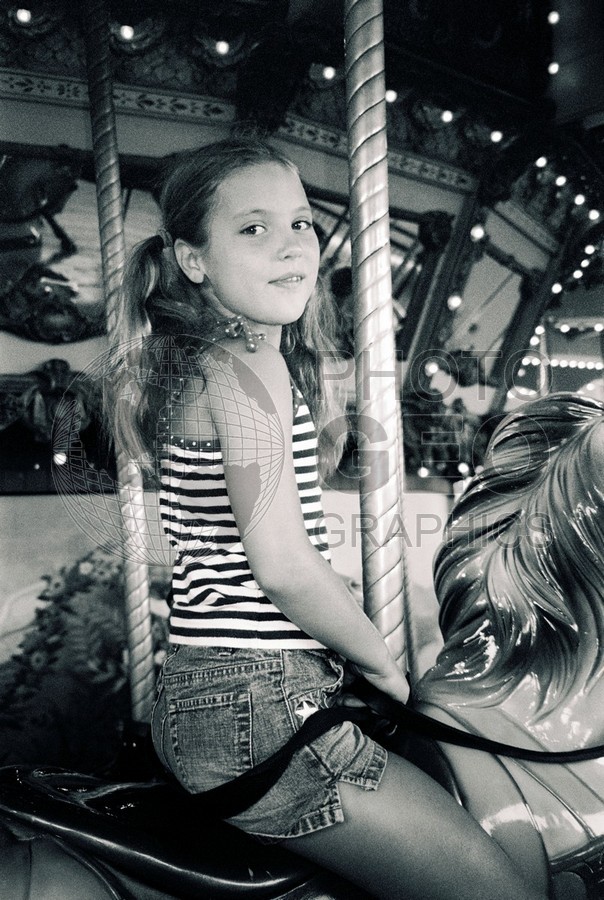 5317 Young Girl on Merry-go-Round (b/w)