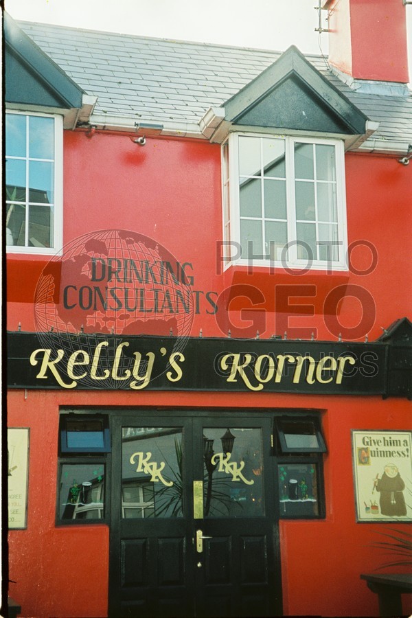 0181 Kelly's Corner, Drinking Consultants, Killarney, Ireland
